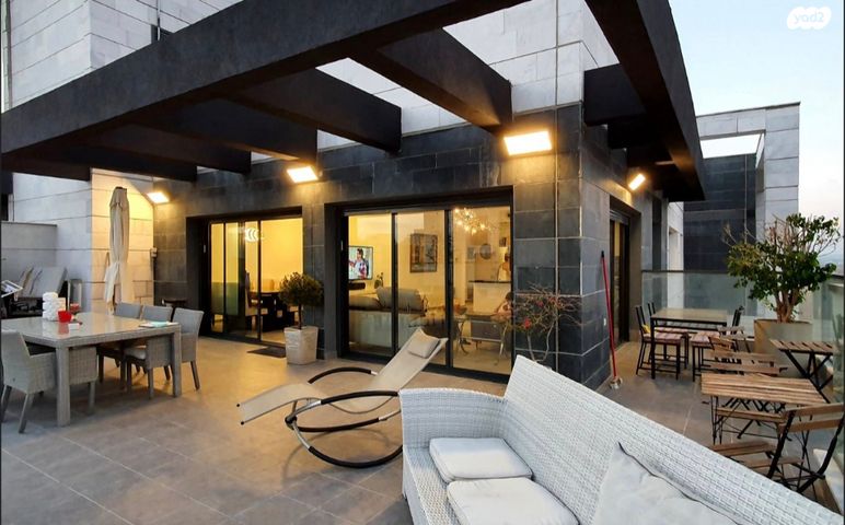 דליה רביקוביץ' 