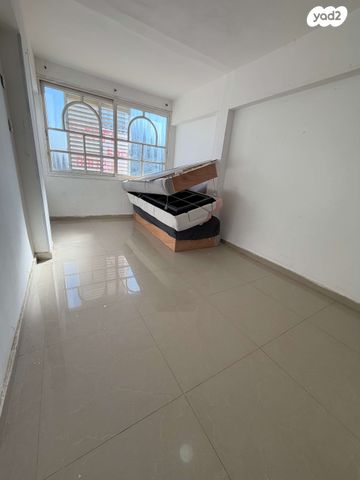 דירה, שדרות הנשיא, ערבה, דימונה