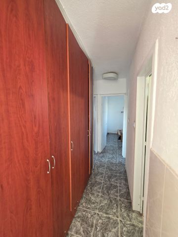 דירה, אלברט קיוסו, תל אביב יפו