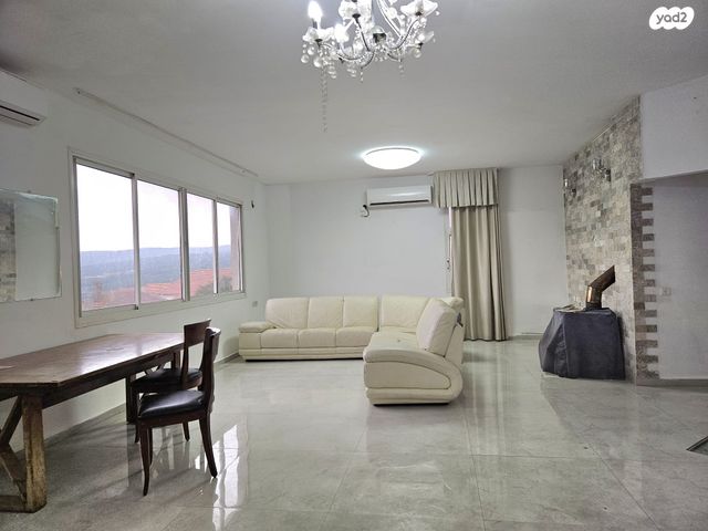 בית פרטי/ קוטג', מעלות תרשיחא