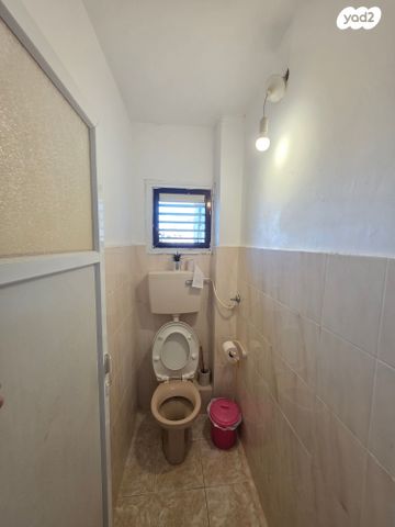 דירה, אלברט קיוסו, תל אביב יפו