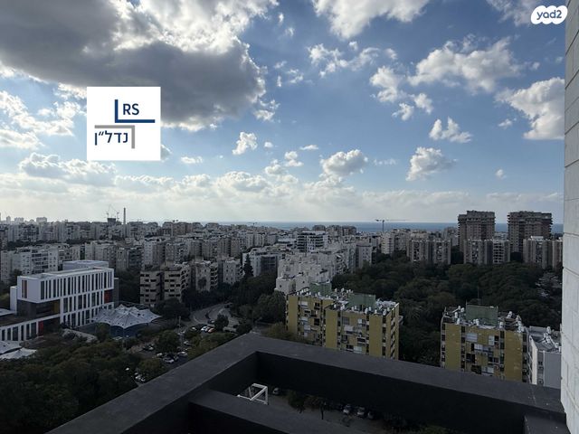 רמת אביב ג'