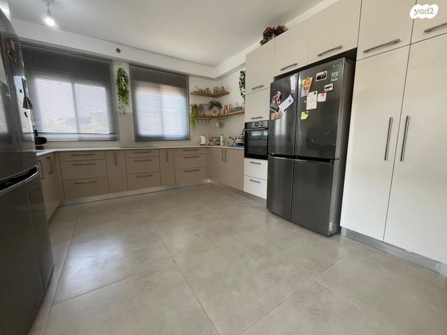 דירה, תל חי, נווה דוד רמז, רעננה