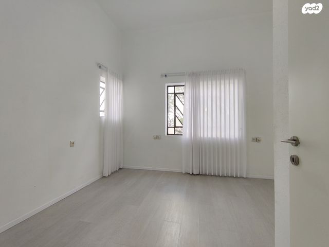 דירה, יוספי, שכונת בן גוריון, מרכז העיר ג', רמת גן