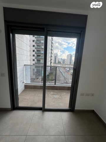 דירה, הבה"דים, נרקיסים, ראשון לציון