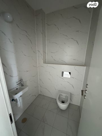 דירה, הבה"דים, נרקיסים, ראשון לציון