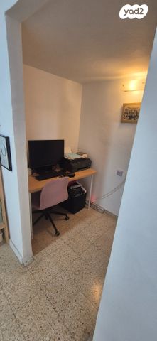 דירה, מצולות ים, חברת חשמל, גבעתיים