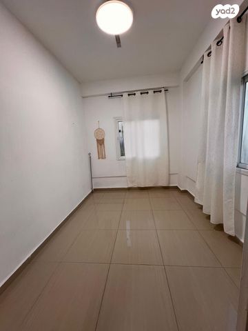 דירה, דוד רזיאל, חיפה