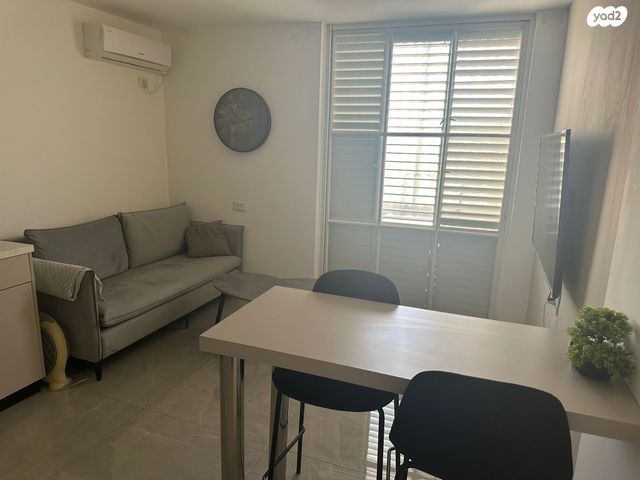 יחידת דיור, דרך המשחררים, שכונה א', באר שבע