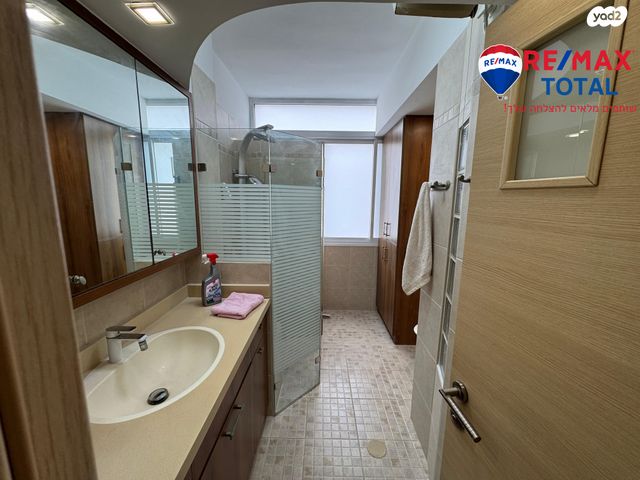 דירה, אליעזר בן יהודה, אגרובנק, חולון