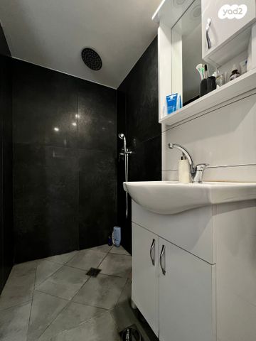 דירה, אבולעפיה 6, גבעת הרצל, אזור המלאכה יפו, תל אביב יפו