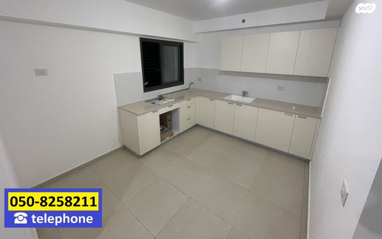 דירה, היוצרים, עיר היין, אשקלון