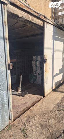 מחסן, רחובות