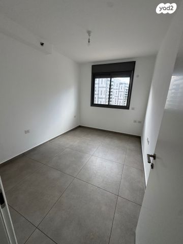 דירה, הבה"דים, נרקיסים, ראשון לציון