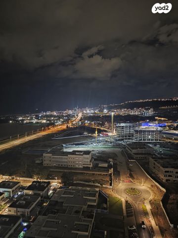 דירה, דולפין 2, גלי כרמל, טירת כרמל