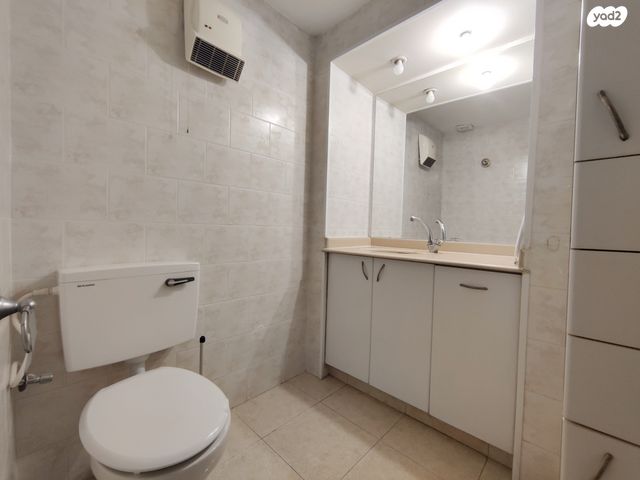 דירה, יוספי, שכונת בן גוריון, מרכז העיר ג', רמת גן