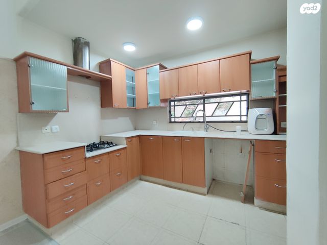 דירה, יוספי, שכונת בן גוריון, מרכז העיר ג', רמת גן