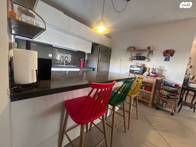 דירה, חומה ומגדל, ראשונים, כפר סבא