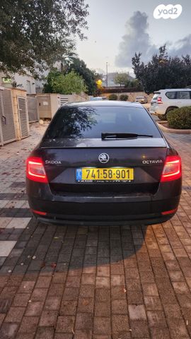סקודה אוקטביה 