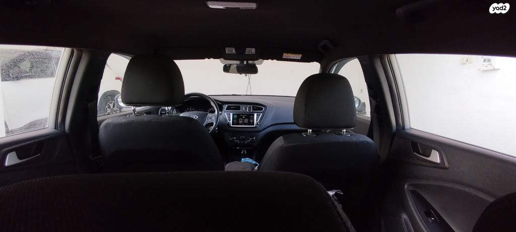 מודעת רכב יונדאי i20