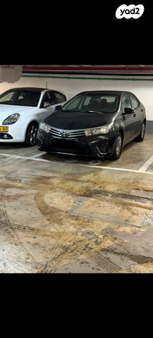מודעת רכב טויוטה קורולה
