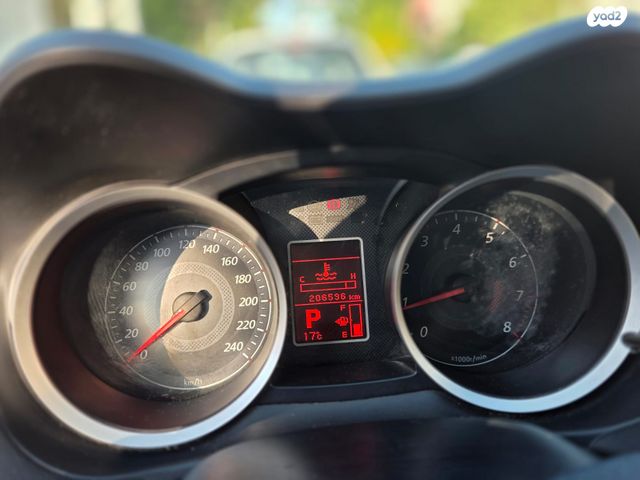 מיצובישי לנסר