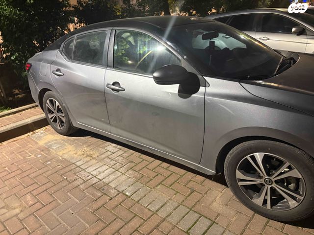 ניסאן סנטרה