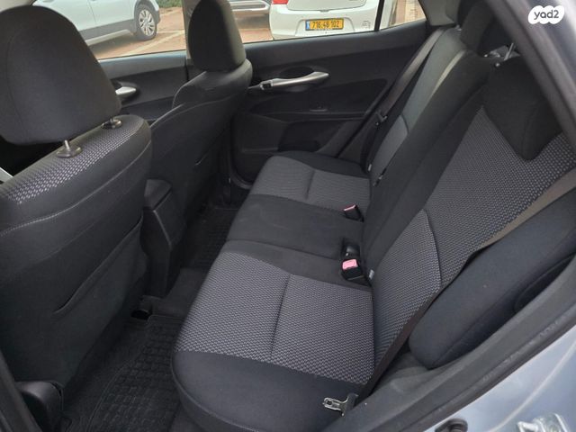 טויוטה אוריס