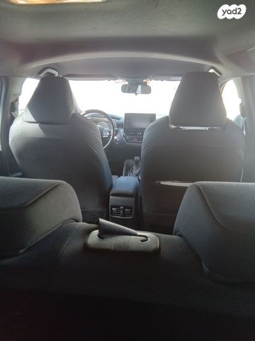 מודעת רכב טויוטה קורולה