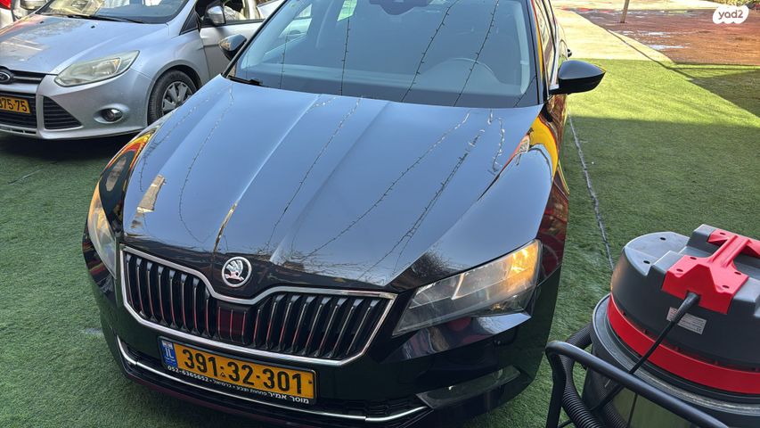 מודעת רכב סקודה סופרב