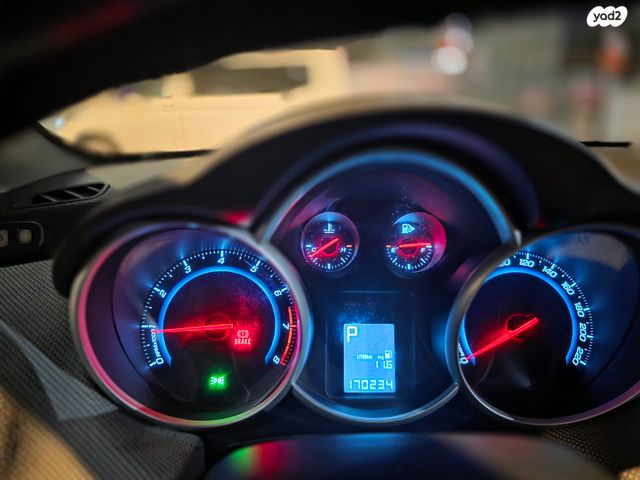 שברולט קרוז