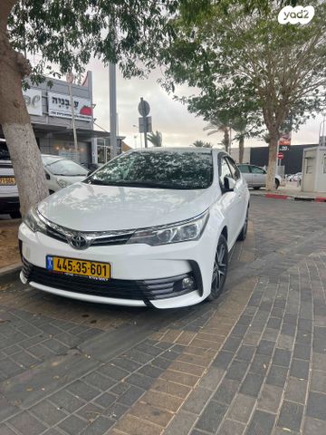 טויוטה קורולה