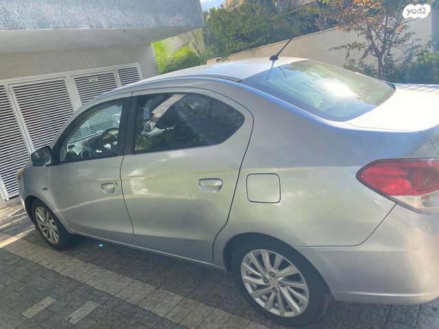 מודעת רכב מיצובישי אטראז'