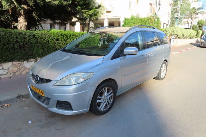 מודעת רכב מאזדה 5