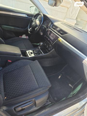 מודעת רכב סקודה סופרב