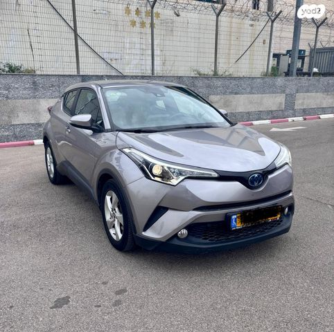 טויוטה C-HR