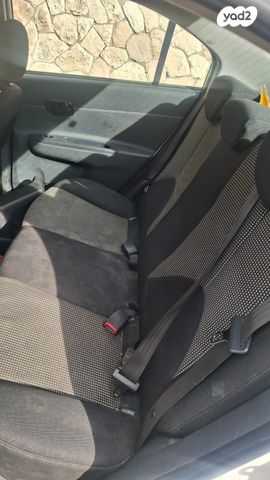 יונדאי אקסנט i25