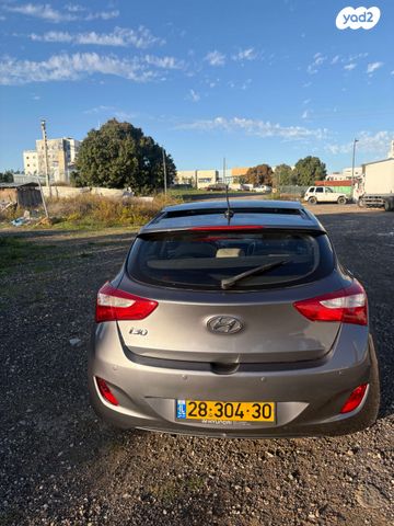 יונדאי i30
