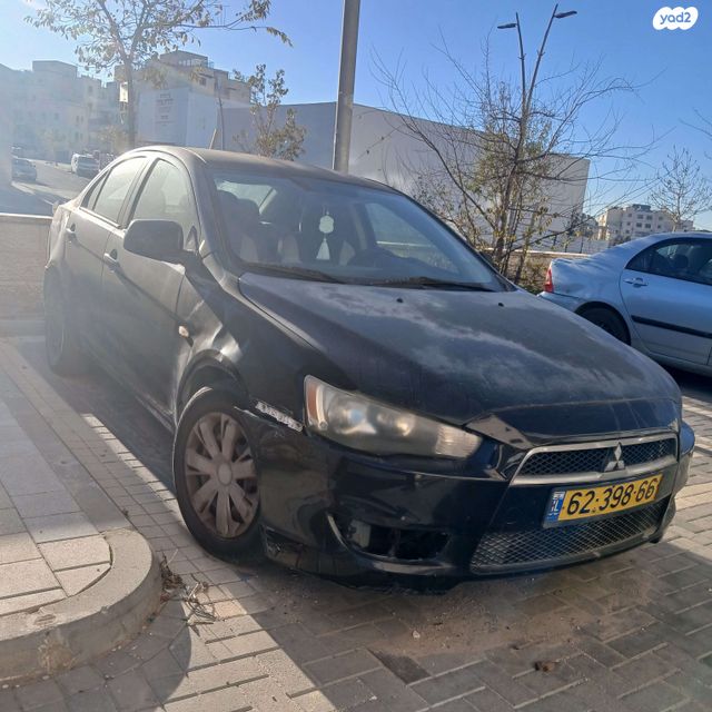 מודעת רכב מיצובישי לנסר