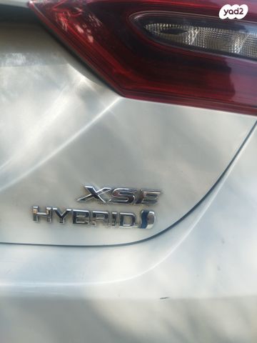 טויוטה קאמרי