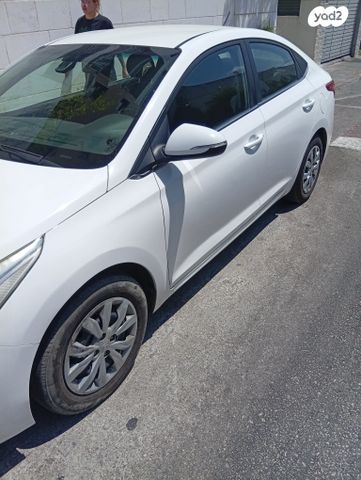 יונדאי אקסנט i25