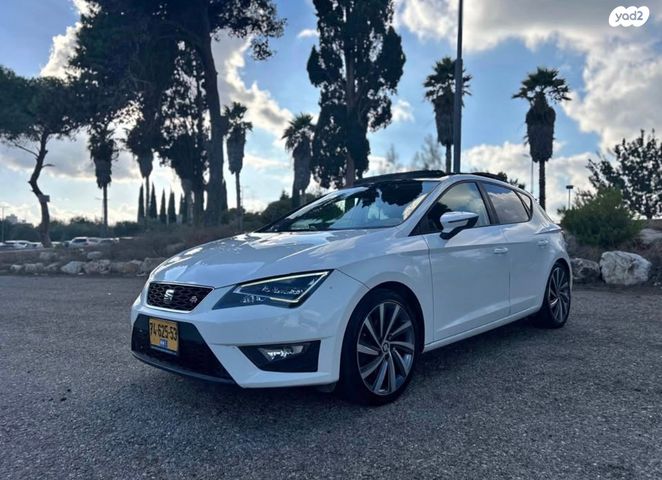 מודעת רכב סיאט לאון