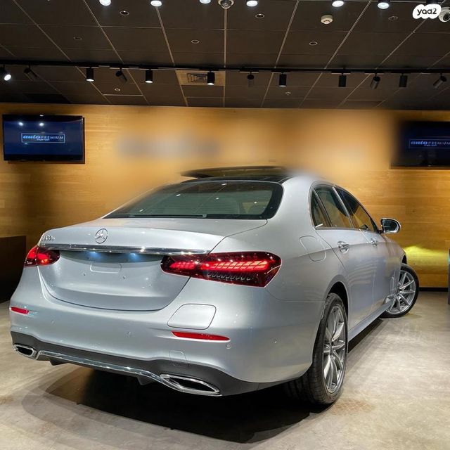 מודעת רכב מרצדס-בנץ E-class