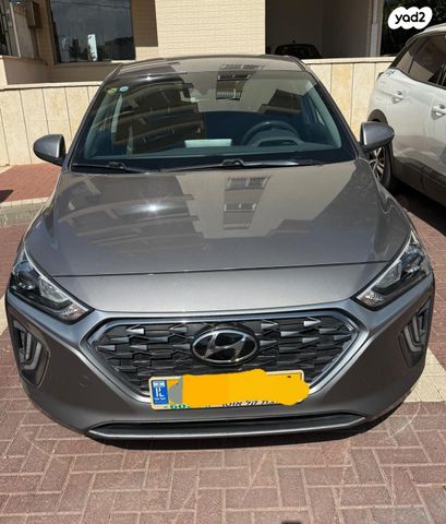 יונדאי איוניק