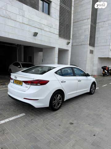 יונדאי אלנטרה