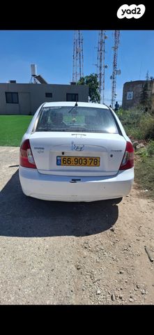 יונדאי אקסנט i25