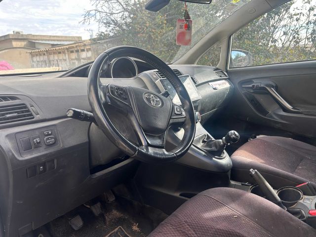 טויוטה ורסו