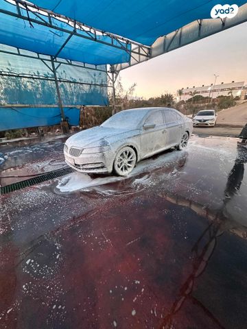 סקודה סופרב