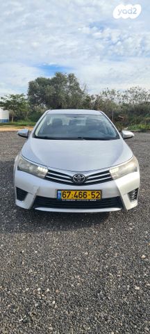 מודעת רכב טויוטה קורולה