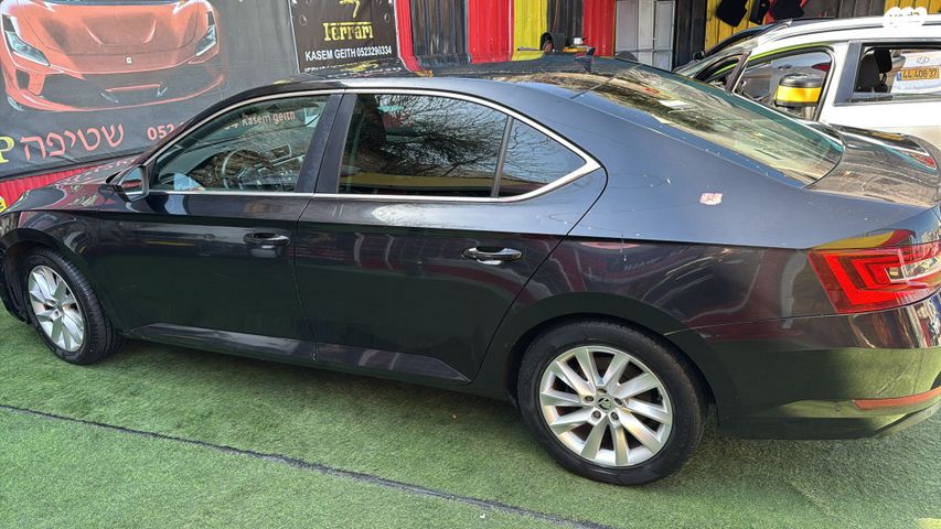 סקודה סופרב